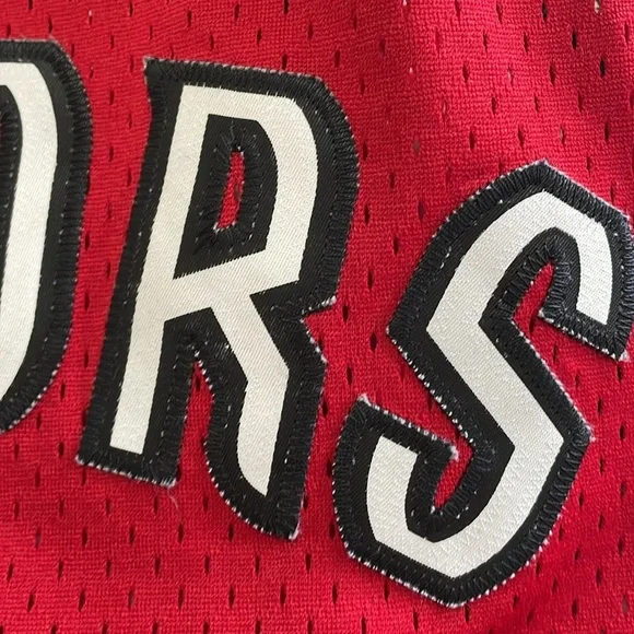 Raptors - NBA Basketball Adidas Jersey - Parker 18 - Red- Large +2 Length - Picture 7 of 16